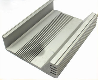 L'estrusione di alluminio alta tecnologia del dissipatore di calore profila per il riscaldamento/forno di fusione
